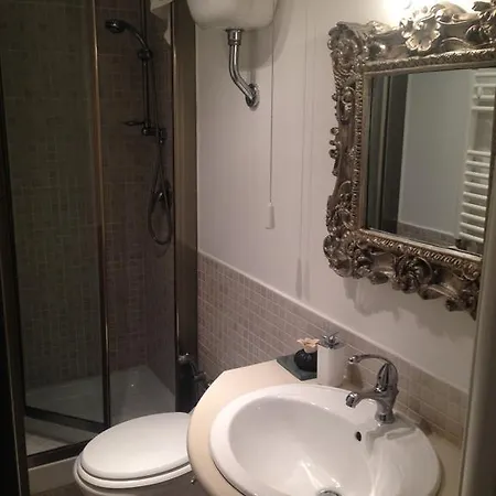 Maqueda Liberty Guest house *